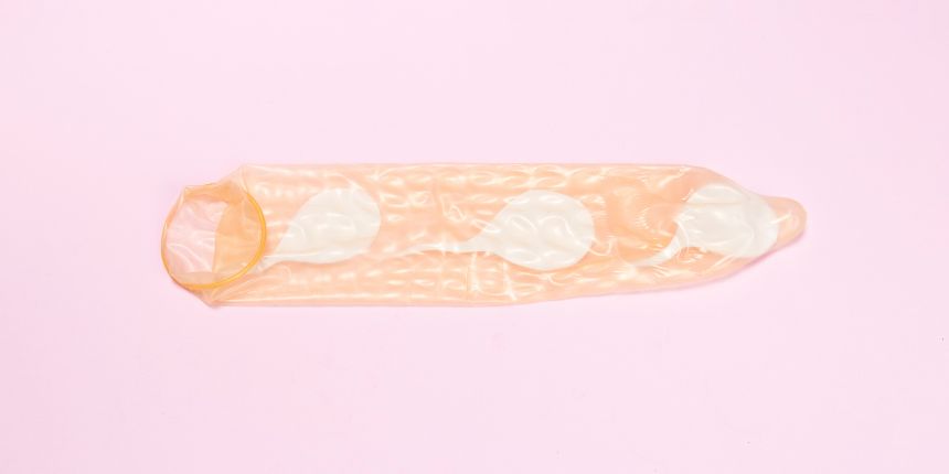 Hogy partnerét megvédje kecskehólyagot használt óvszer gyanánt - Szexshop.hu sex shop