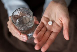 Alkalom szüli a potencianövelő tablettát – a potencia növelése, hogy felejthetetlen legyen az este