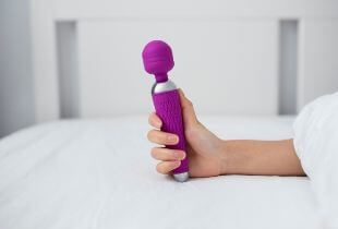 Masszírozó gép szexi felhanggal: bemutatkozik a wand, a különleges vibrátor