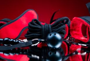 BDSM pároknak: hogyan építs bizalmat és intenzív élményt egyszerre?