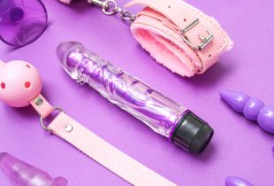 A tettre kész műpénisz: miért ez a huncutság lesz a legjobb barátod?