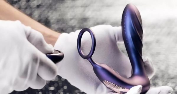 A tabusított férfi maszturbátor nyomában: éljen a prosztataizgató!