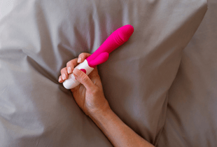 Masszírozz, élvezz, lazíts, mindezt egy vibrátorral!