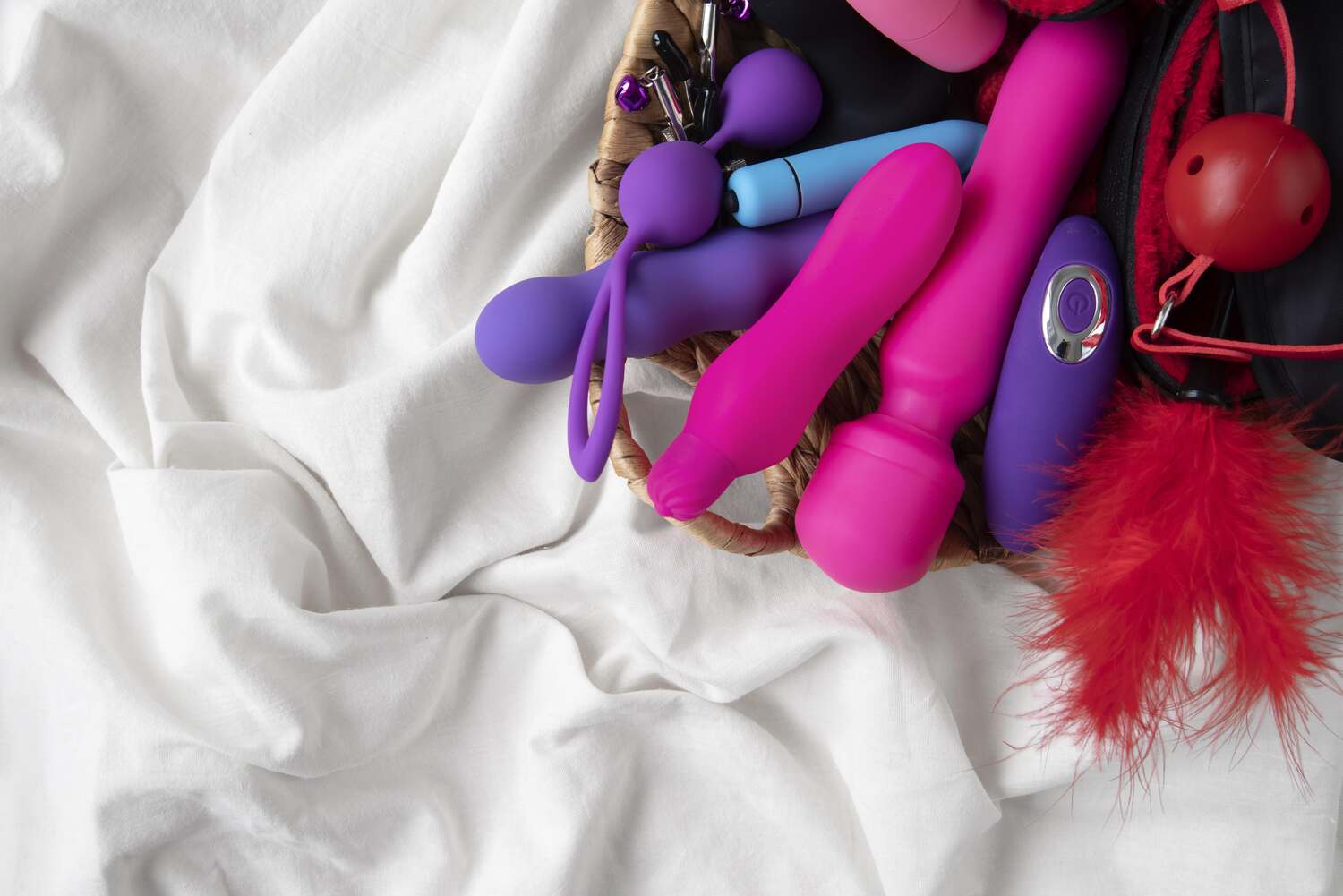 Zselés vibrátor rugalmas kialakítással, extra puha élményhez – Szexshop.hu sex shop
